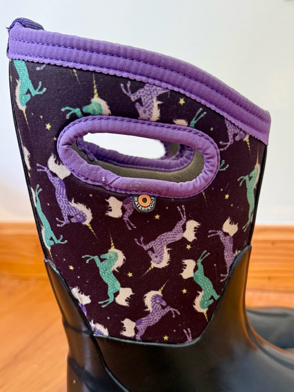 Bogs Classic Kids' Insulated Winter Rainboots | Size 13 - Picture 3 of 10